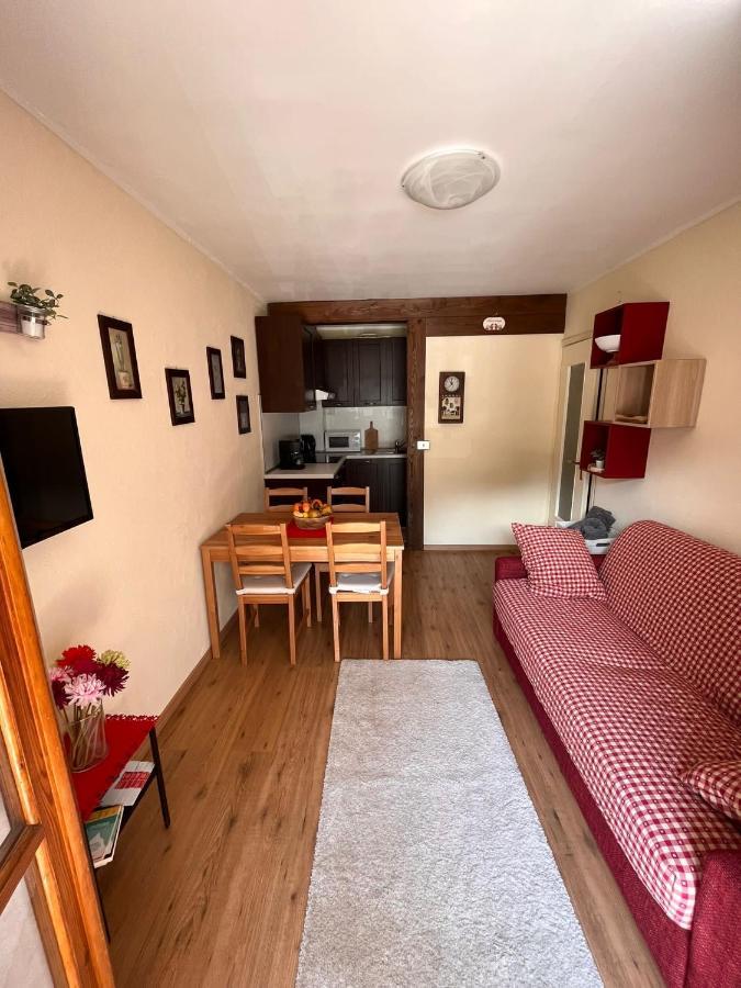 Il Piccolo Rifugio - Casa Valtournenche Apartment Exterior foto